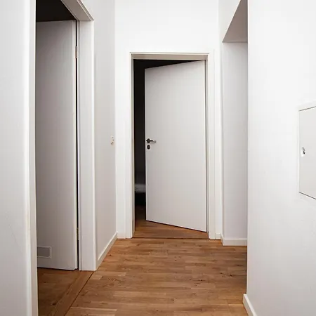 Lage! Gemuetliche Am Englischen Garten ミュンヘン